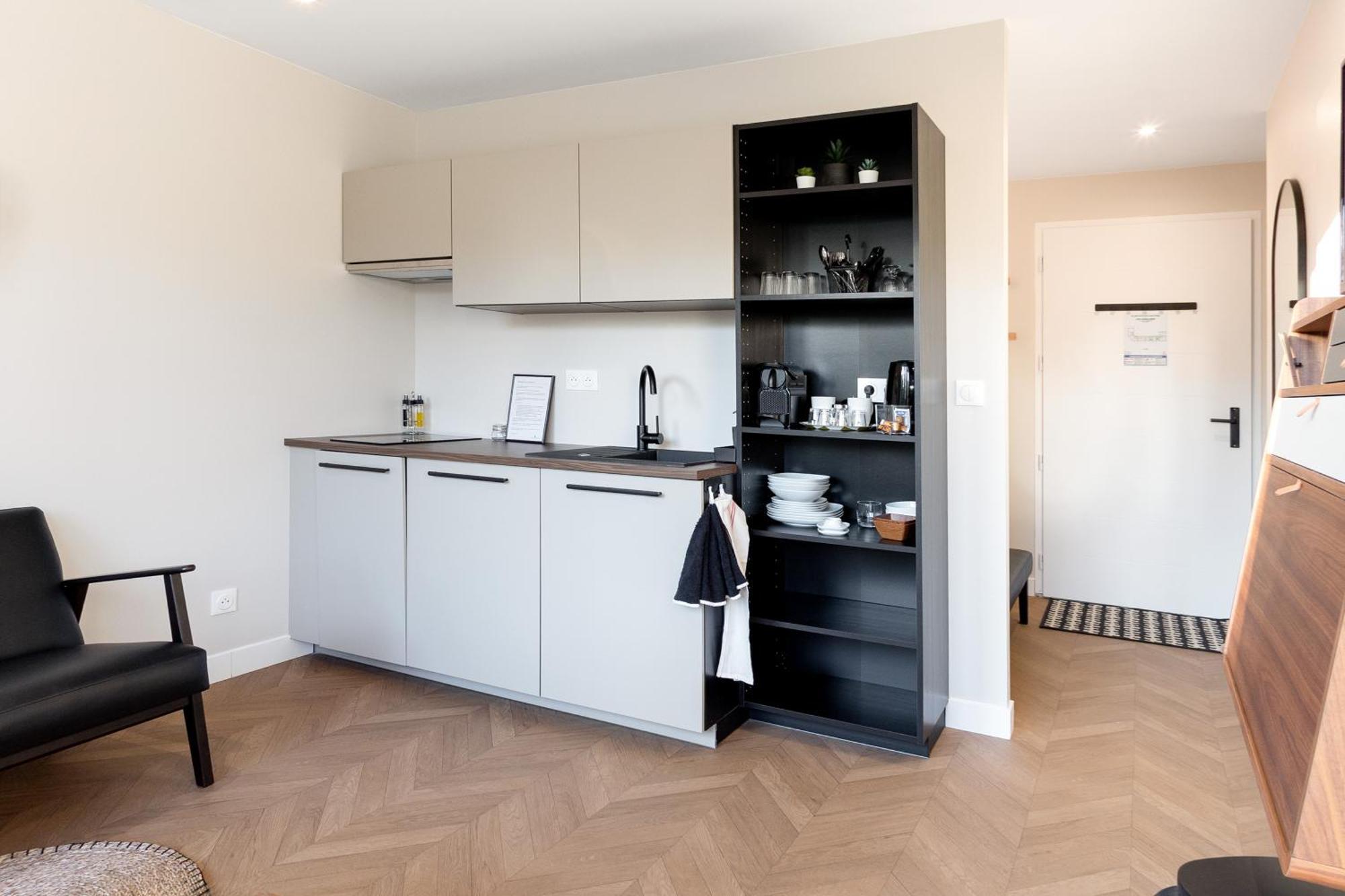 Appart Hotel Coraline - Genas Lyon Eurexpo Zewnętrze zdjęcie